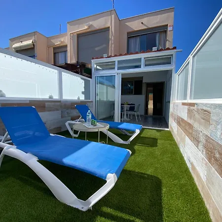 펜션 Carpediem 코스타 데 안티과